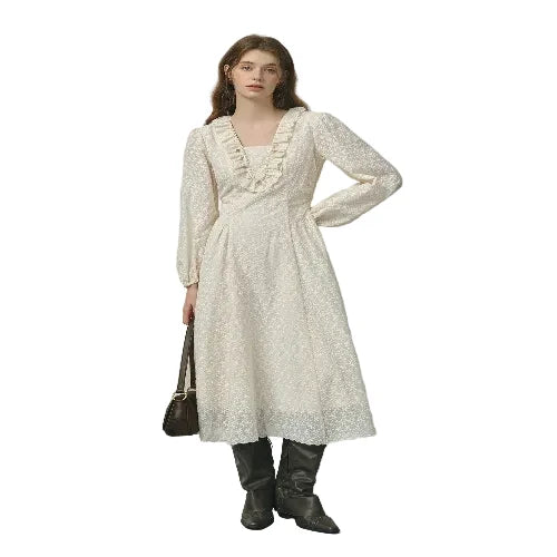 Elegant V-neck lace maxi dress for women