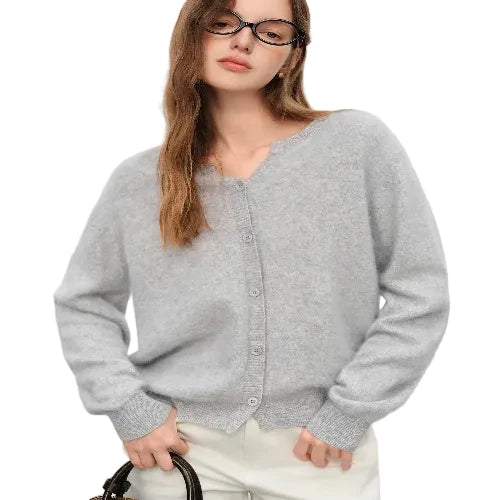 Elegant wool cardigan for women