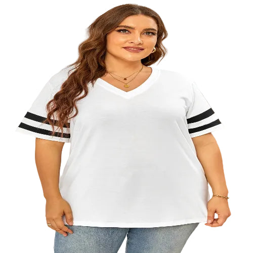 Plus size women's short sleeve casual tee