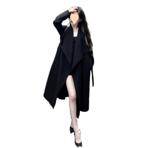 Women's urban black long coat with pockets